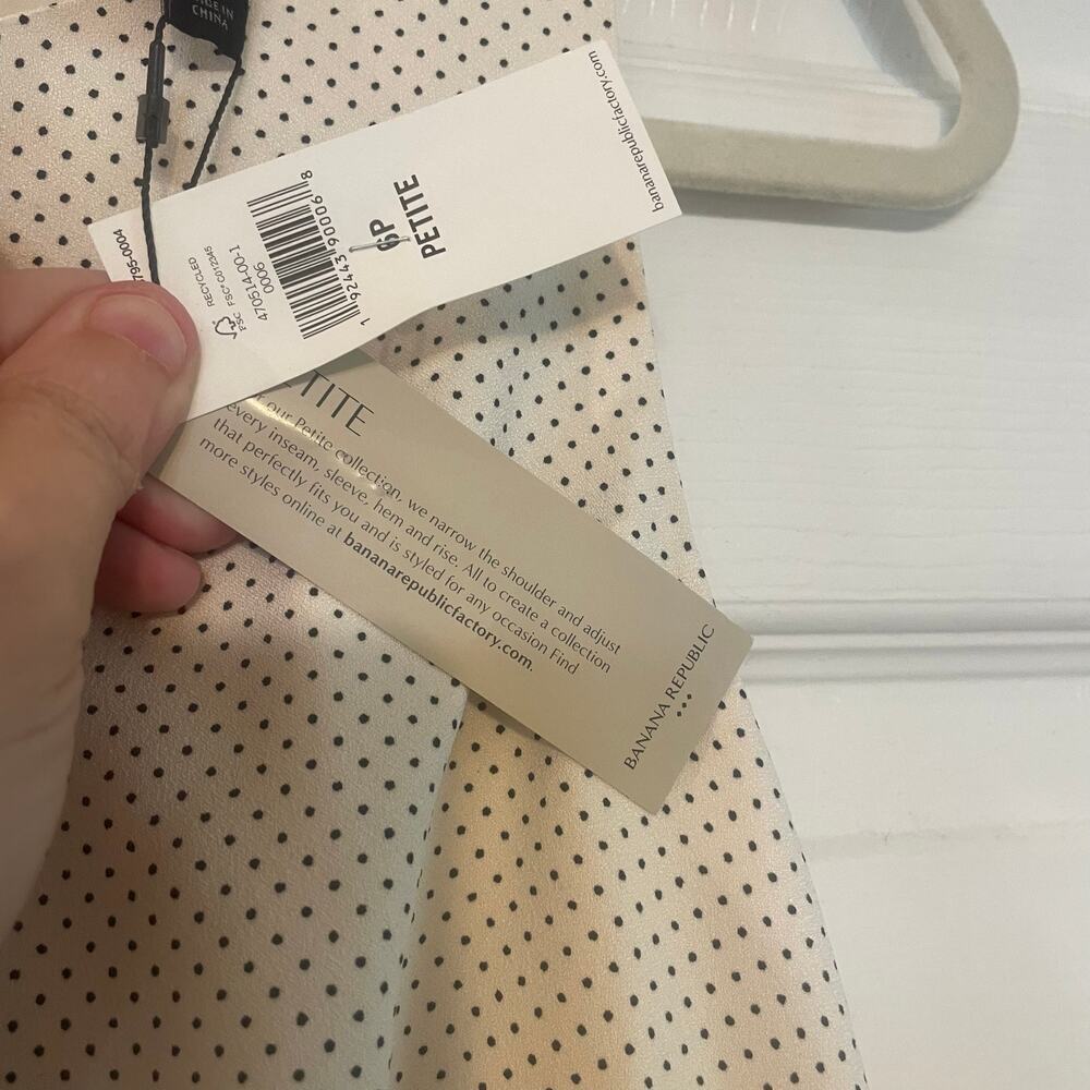Banana Republic Factory PRINT RUFFLE-HEM SHEATH DRESS size 6P - Picture 3 of 15